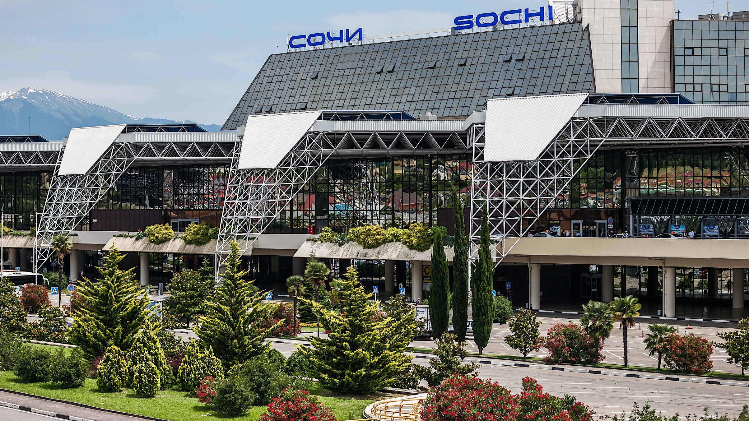 международный аэропорт сочи имени в. международный аэропорт сочи. севастьянова. аэропорт международный аэропорт сочи имени в. сочи — адлер — аэропорт сочи.