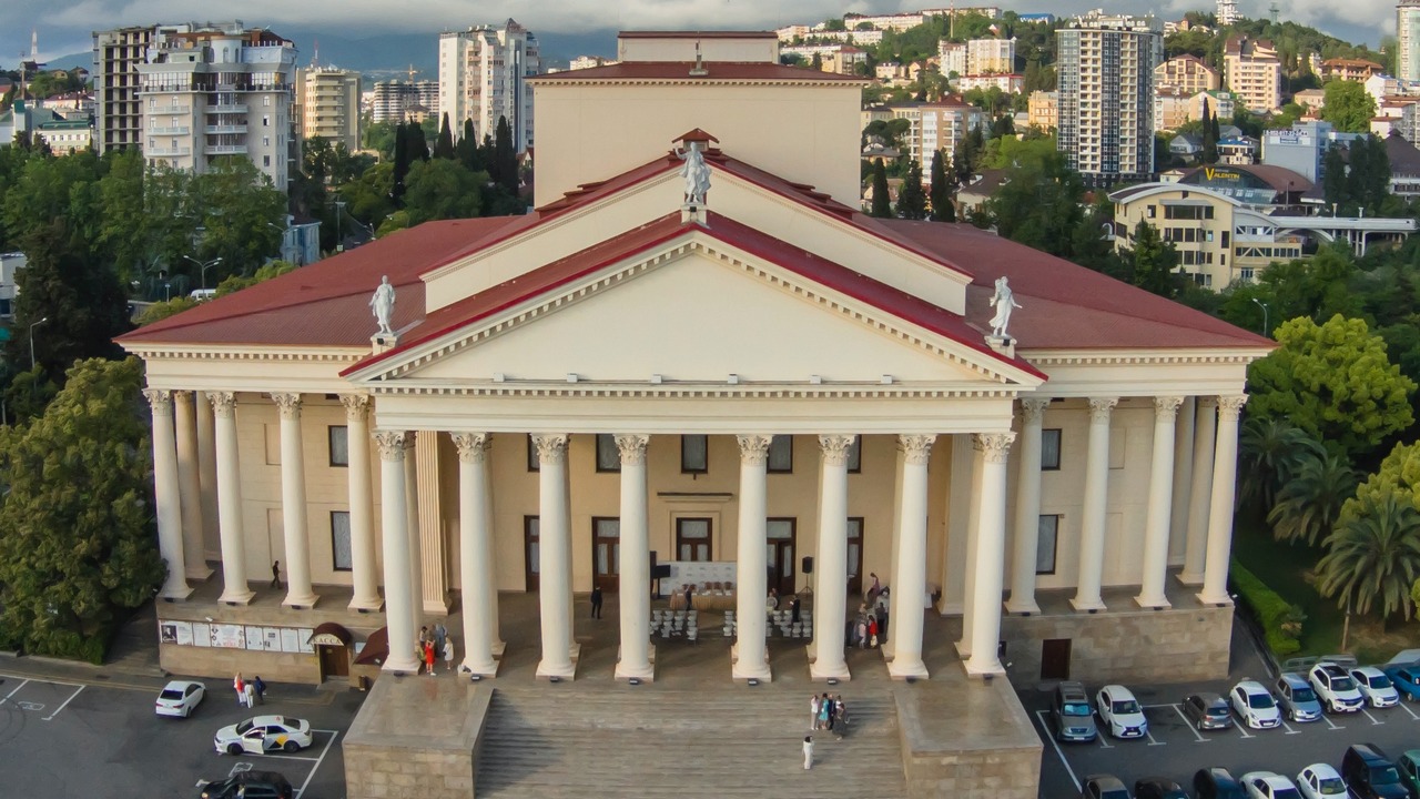 На проект капремонта Зимнего театра в Сочи направят почти 57 млн рублей