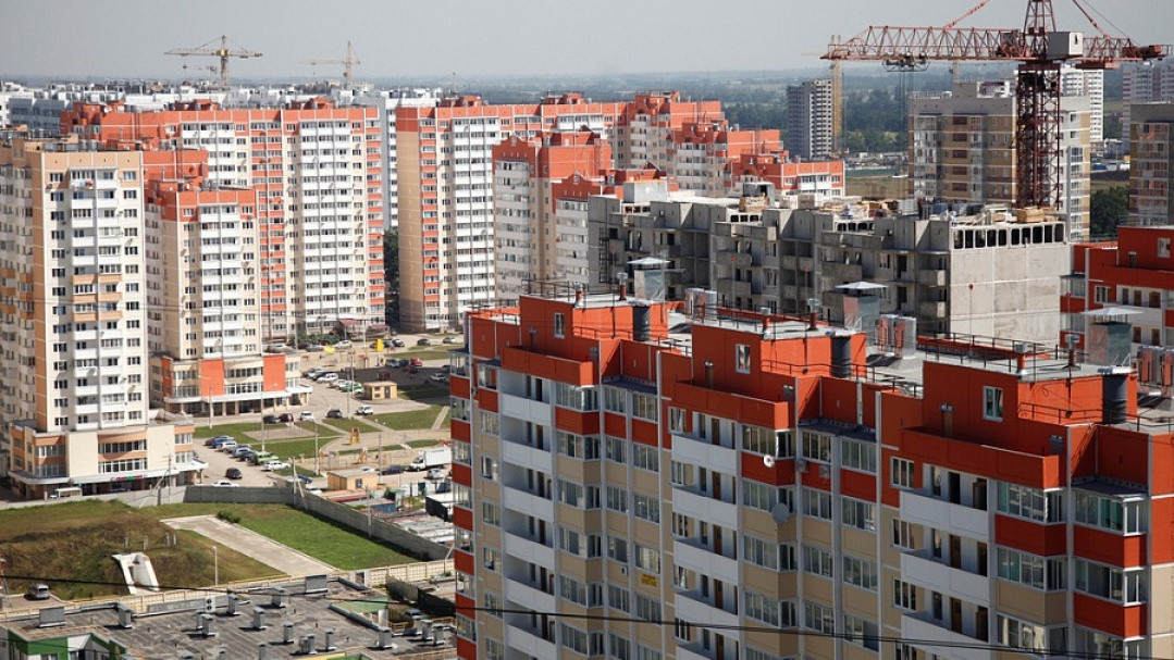 Ни бурного роста, ни резкого падения: что будет с ценами на жилье в Краснодаре в 2022 году