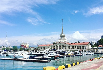 В Сочи на ремонт объектов морпорта направят более 200 млн рублей