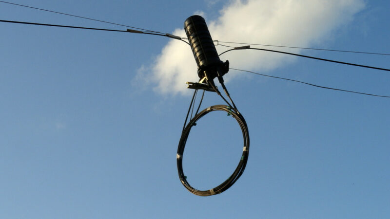 В Краснодаре разработают рекомендации по размещению оптоволокна