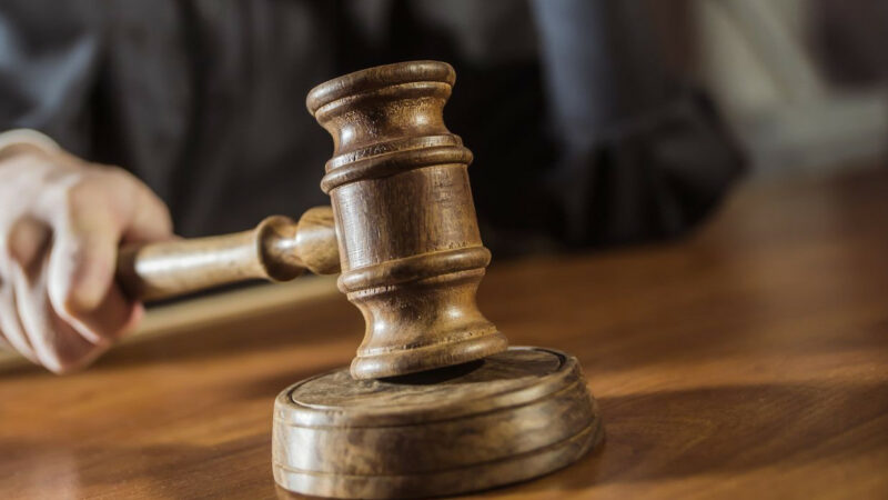 Суд отказал во взыскании 50 млн рублей с экс-супруга бывшей судьи Хахалевой