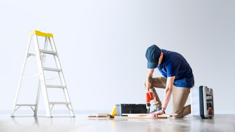 В Краснодаре в феврале 2024 г спрос на мастеров по ремонту вырос на 14-29%