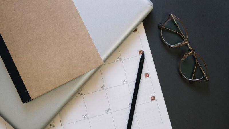 Календарь предпринимателя на апрель 2024 года