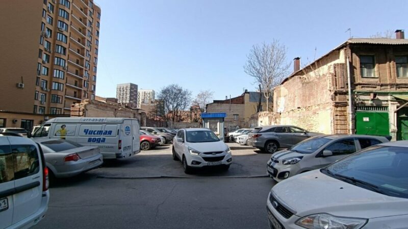 Бюджет Ростова в первом квартале 2024 г. получил от оплаты парковок 1,3 млн руб.