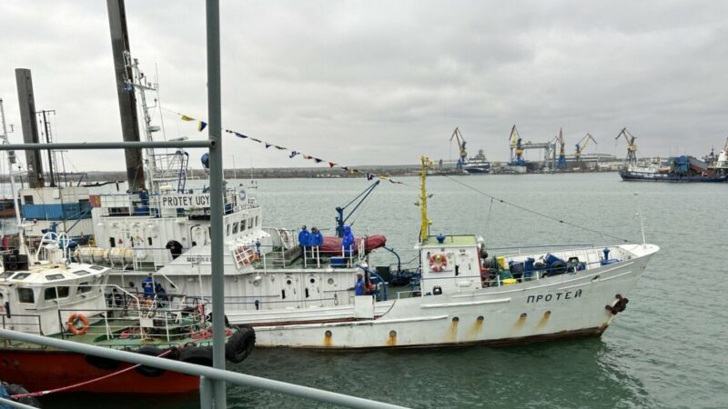 Ученые за 12,3 млн руб. арендуют суда для исследования Азово-Черноморского бассейна