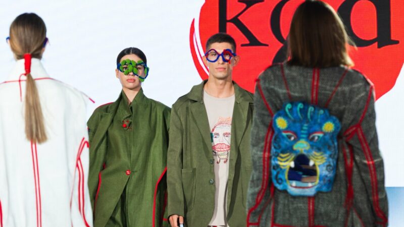 Код художника: как выпускница ростовского худграфа основала бренд одежды, которую носят московские шоумены