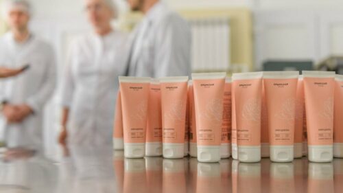 Бренд косметики из Крыма начал экспорт продукции в Казахстан