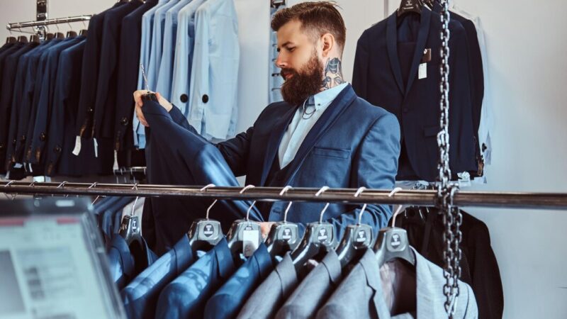 Ростовская компания в течение четырех лет создаст 40 магазинов мужской одежды
