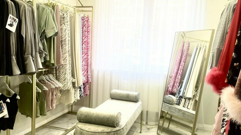 «Для развития дизайнеру нужно очень много времени и энергии!»: Алина Mino о своем бренде одежды Asashe