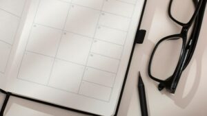 Календарь предпринимателя на декабрь-2025