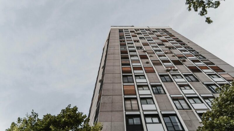 В Краснодаре ввод жилья в январе-мае 2024 г. сократился на 28%