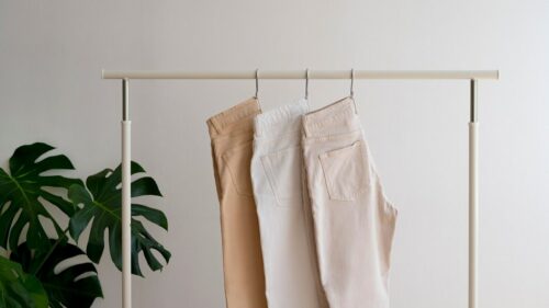 Российские бренды одежды среднего сегмента в I квартале 2024г. увеличили цены на 18%