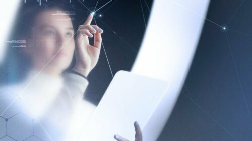 Технологии, которые делают деньги: как нейросети помогают бизнесу зарабатывать уже сейчас