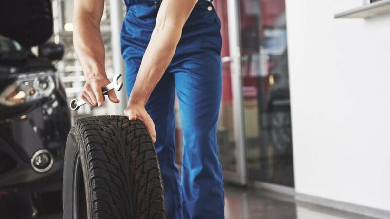 На Дону в 2024 году стоимость услуг шиномонтажа выросла на 14%