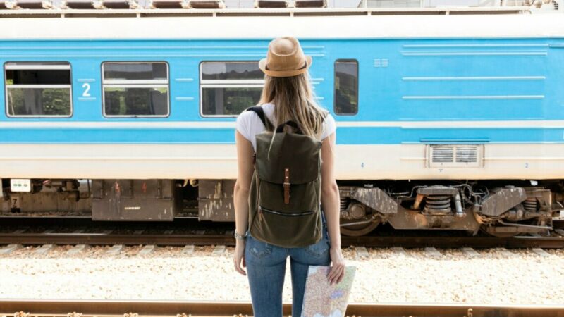 Популярность ж/д поездок из Ростова и Краснодара в Крым перед Новым годом выросла в 2 раза в 2024г.