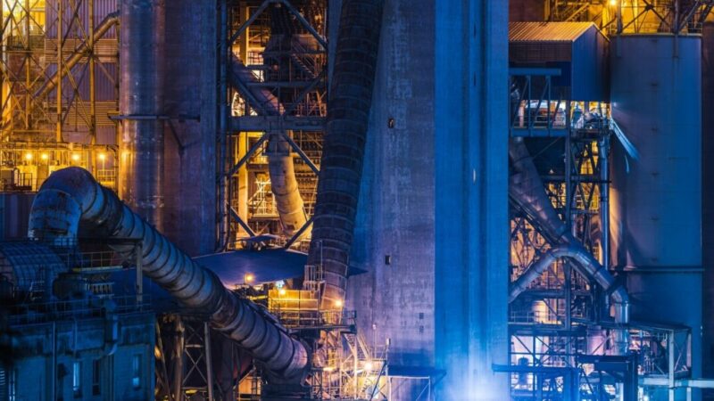 Инвестиции в обрабатывающую промышленность на Дону выросли на 35% в 2024г.