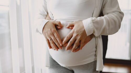 На Кубани число рожденных от ЭКО детей выросло на 2,2% за 2024 год