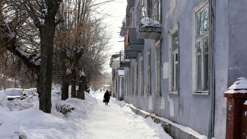 В Белореченске девушка погибла при обрушении кровли дома под весом мокрого снега