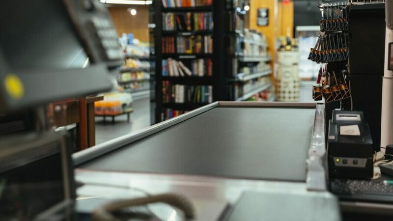 Нарушители прав потребителей на Дону заплатили более 2 млн рублей штрафов в 2024г.