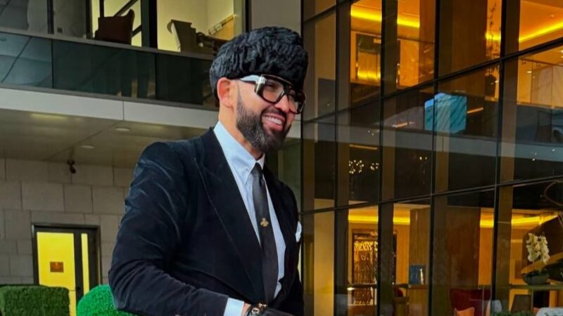 Бизнесмен Николай Василенко зарегистрирует хештег #Улыбканиколаявасиленко