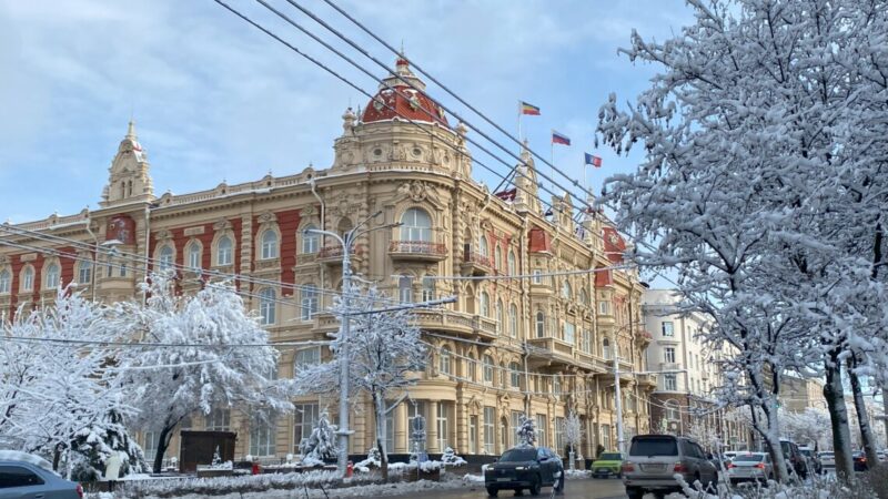 Город во власти снежной стихии: в ночь на 4 февраля Ростов-на-Дону засыпало снегом
