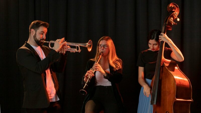 Регулирование труда творческих работников