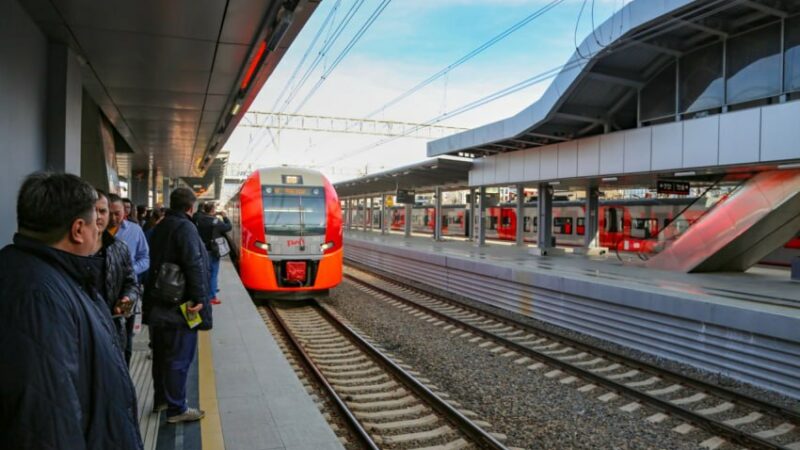 С вокзала Ростов-Главный в 2025 году отправили больше всего посылок на СКЖД