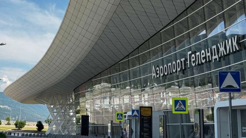 Прямой авиарейс до Новосибирска откроют из Геленджика