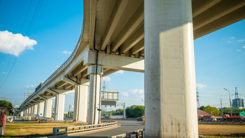 На трассе М-4 «Дон» в Ростовской области начали строить четыре новых путепровода