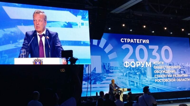 Яцкин: Багаевский гидроузел позволит перезагрузить 90 км водных путей