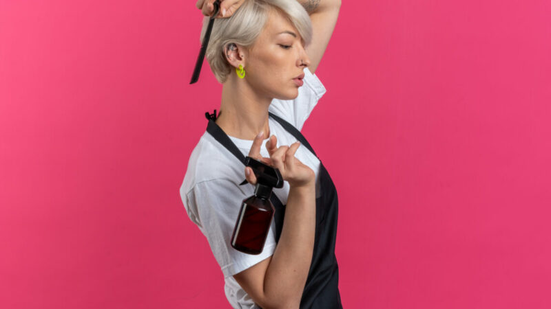 Спрос на парикмахеров на Кубани в 2,5 раза больше, чем на Дону