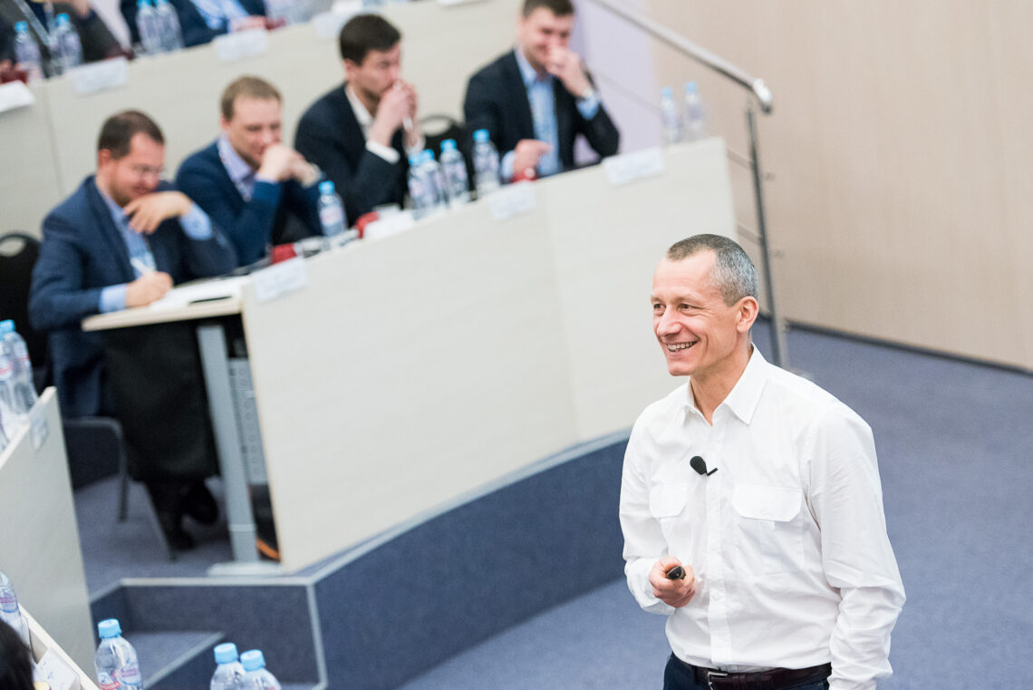 Андрей Шаронов: Устойчивость — это способность бизнеса функционировать неопределенно долго