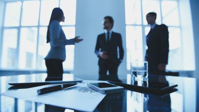 Шохин: бизнесу нужно активнее завоевывать новые рынки и сферы