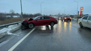 Под Новочеркасском в ДТП погиб водитель легковушки