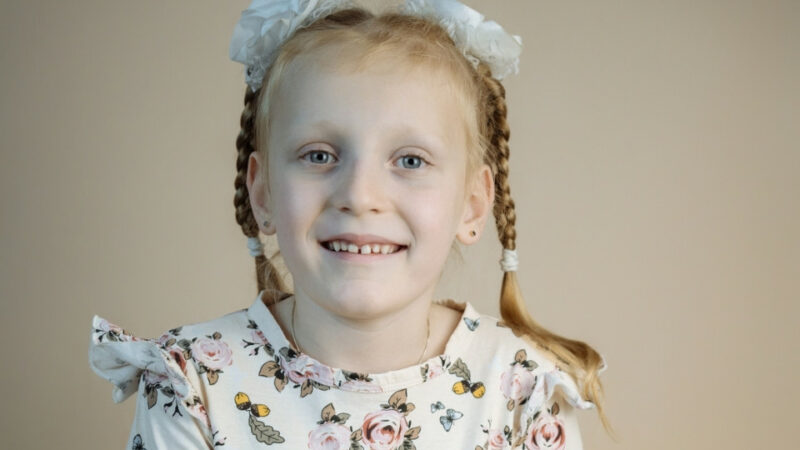 Семилетней Кате из Краснодара необходимо лечение