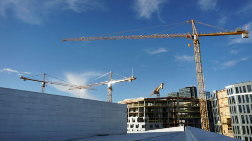 На Дону число задействованных на стройках иностранцев выросло на 34%