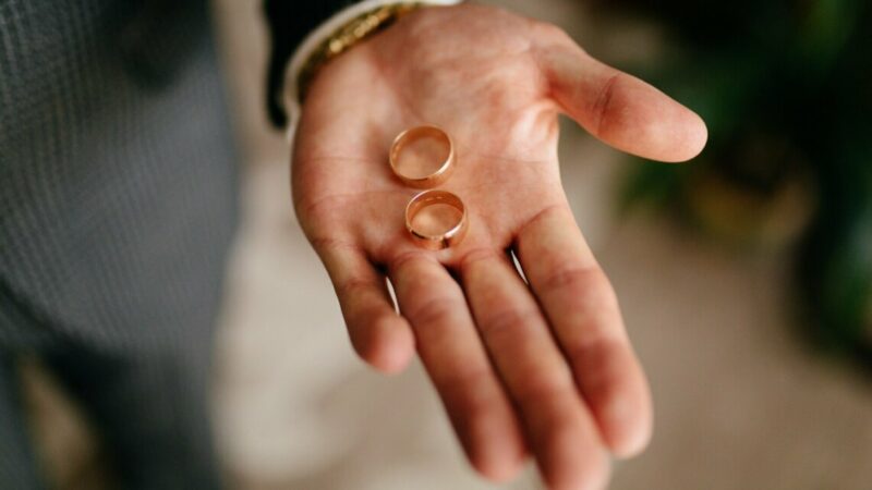 На Дону стоимость обручального кольца увеличилась на 14% за год
