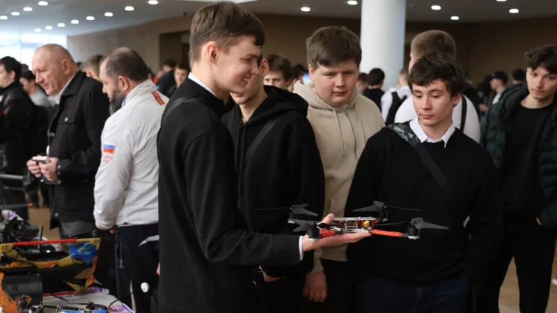 В Армавире в форуме БПЛА «Пилоты нового времени» приняли участие более 500 студентов