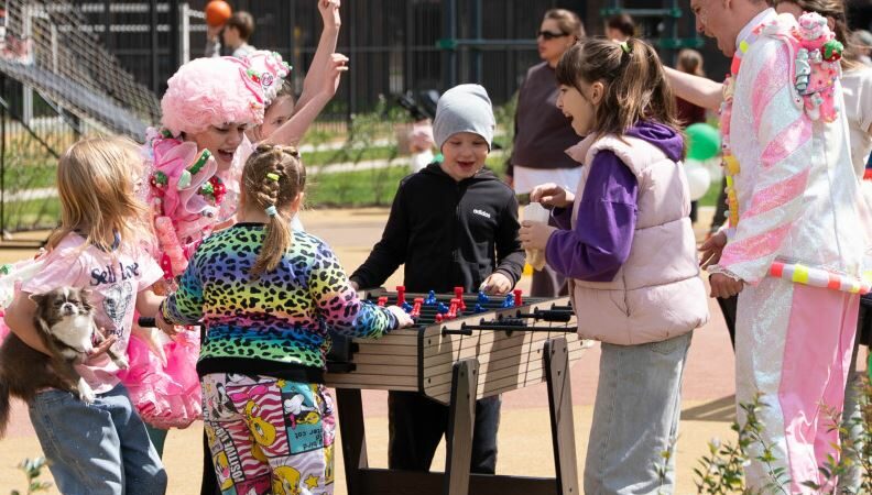 DOGMA провела фестиваль для новоселов «Парка Победы»