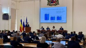 Депутаты Ростова утвердили бюджет на 2026 год с дефицитом 1,7 млрд рублей