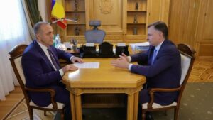 Глава Ростовского следкома отчитался перед губернатором о защите прав граждан