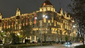 На прием делегаций администрация Ростова-на-Дону выделила 883 тыс. рублей