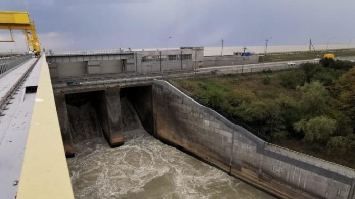 Уровень воды в Краснодарском водохранилище после осадков остался безопасным