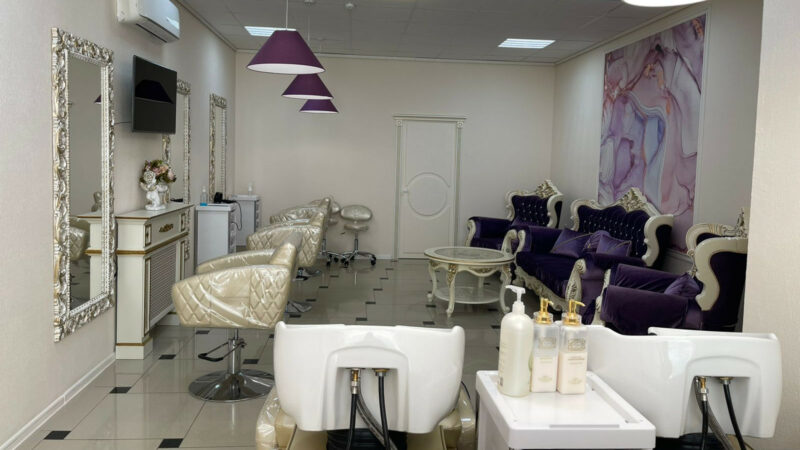 100% органика: как юрист из Краснодара получила льготный займ для открытия парикмахерской с индийской философией