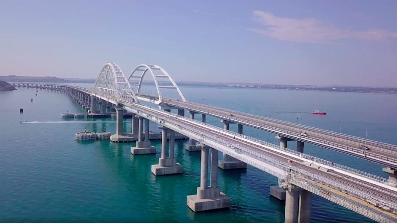 Власти утвердили порядок проезда через Керченскую переправу