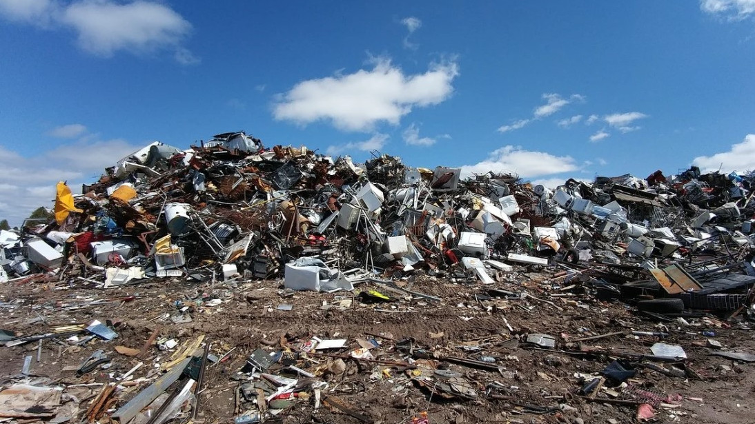 Деньги на мусоре: как на Кубани решают проблему переработки ТБО