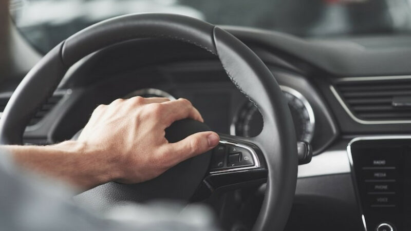 «Открытие Авто»: в августе на покупку новых автомобилей россияне потратили на 19% больше, чем в июле