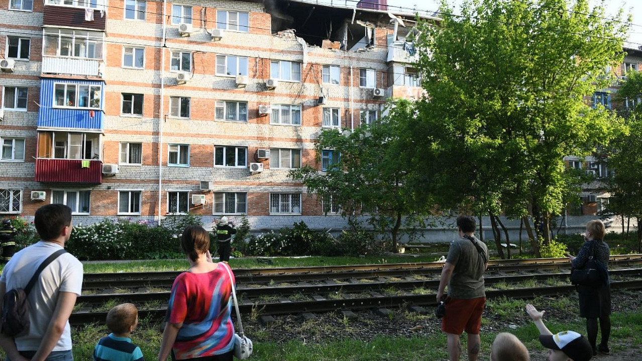 Один человек пострадал в результате пожара в многоэтажке в Краснодаре