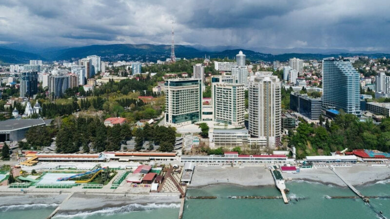 Не предел роста: как запрет на многоквартирное строительство в Сочи скажется на рынке недвижимости